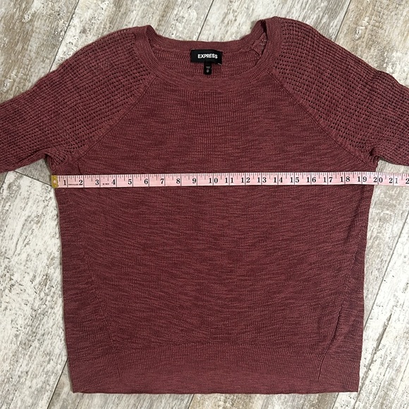Express knit top - Picture 6 of 9